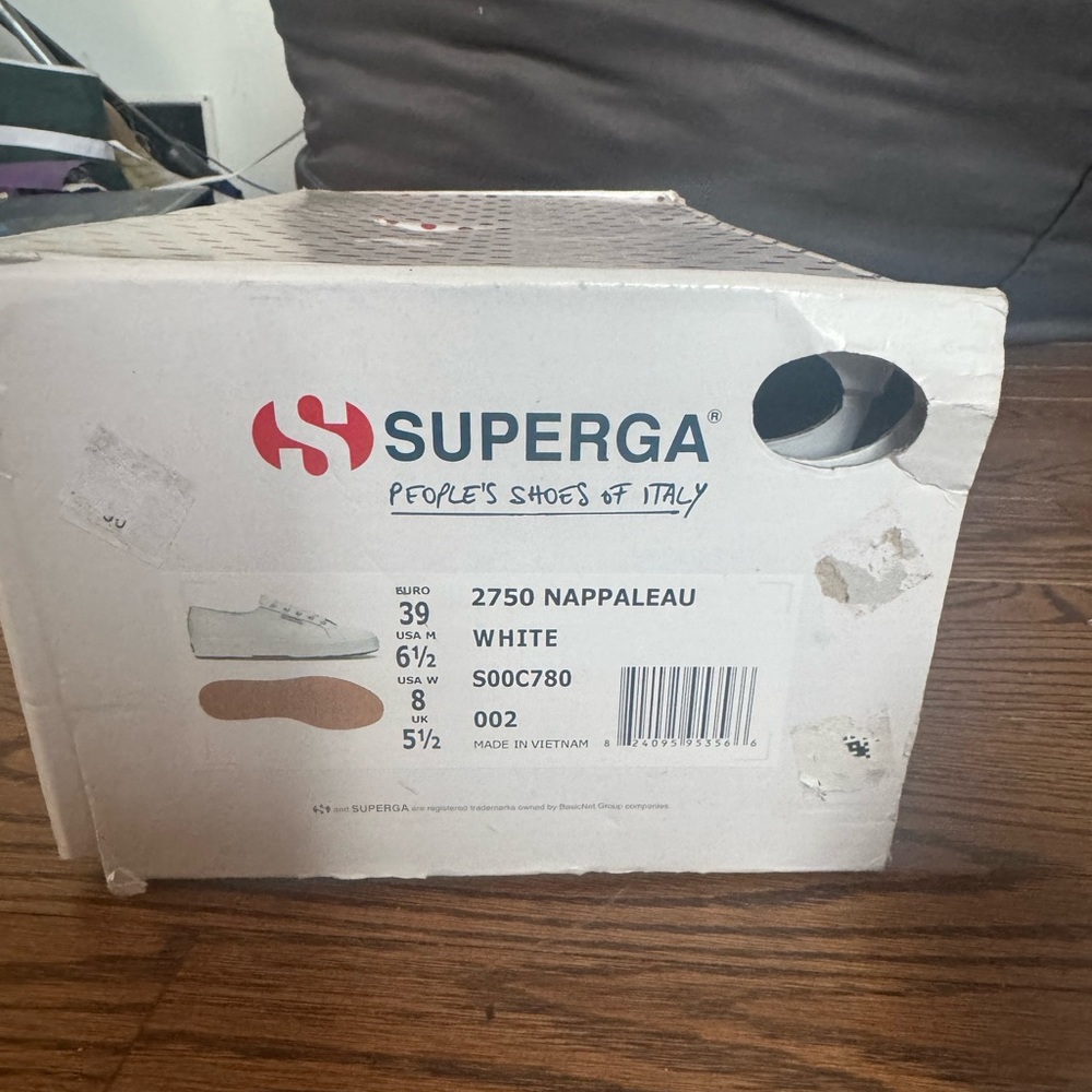 NWT…Superga Nappa White casual sneaker in size 8…